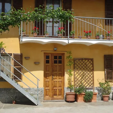 Il Cortile Della Nonna 3* Chieri