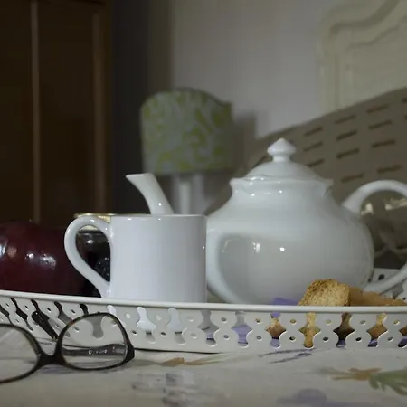 Il Cortile Della Nonna Bed and Breakfast Chieri