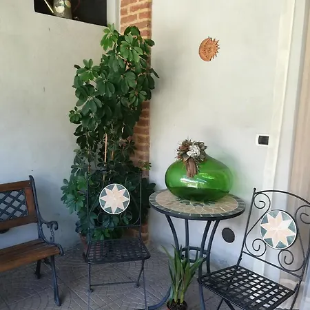 Il Cortile Della Nonna Bed and Breakfast Chieri