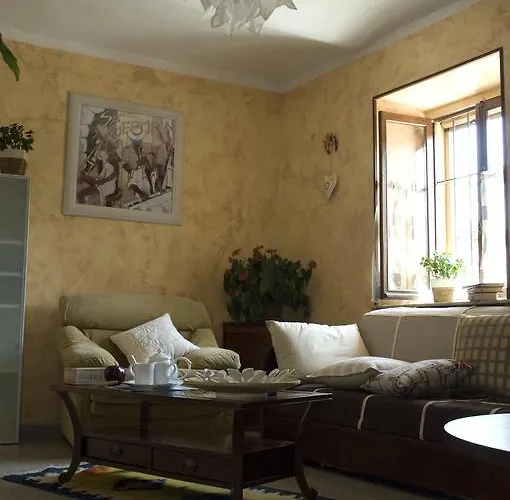 伊尔中庭诺娜住宿加早餐旅馆 住宿加早餐酒店 3*