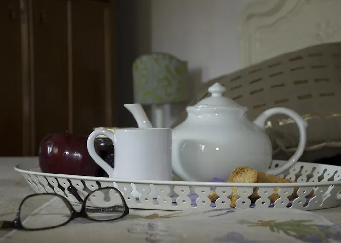 伊尔中庭诺娜住宿加早餐旅馆 住宿加早餐酒店 齐耶利